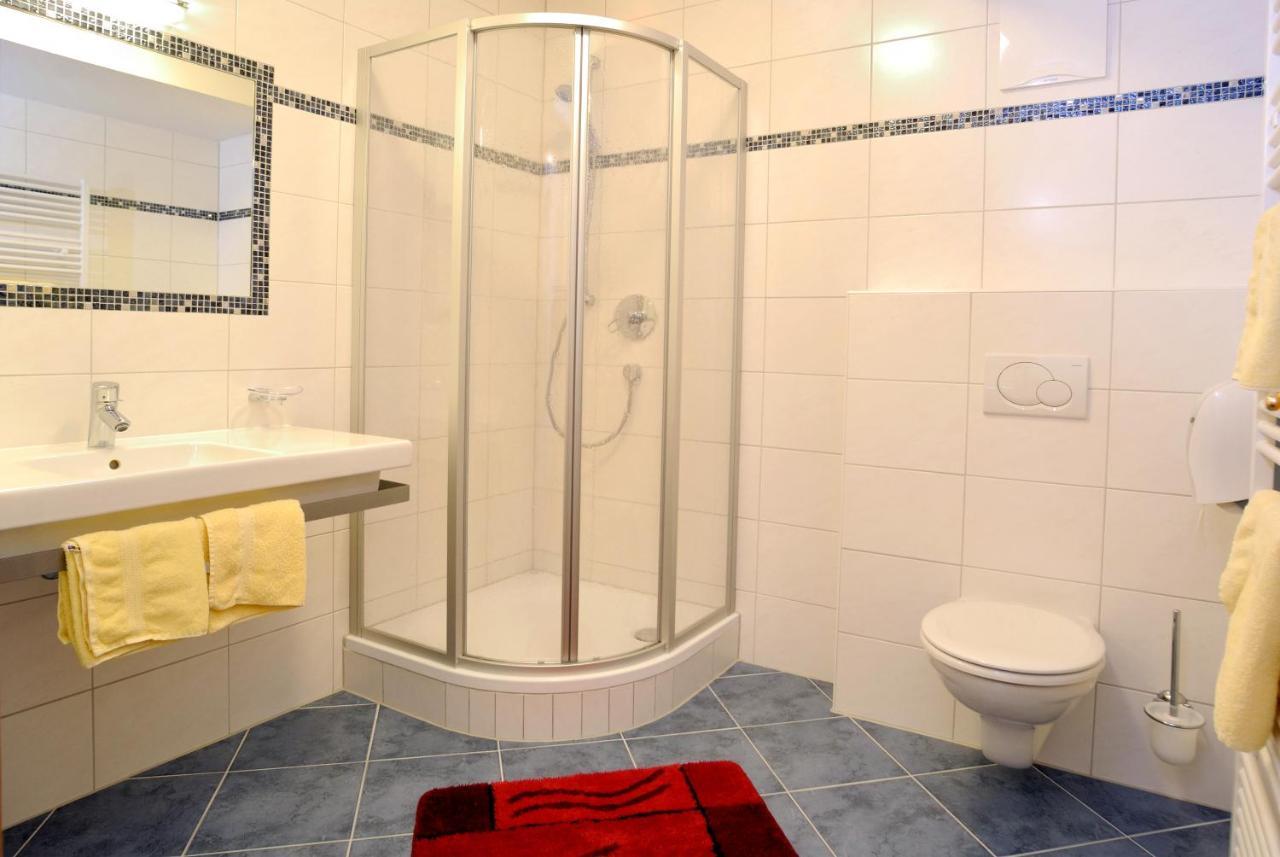 Hotel Platzwirt Рауріс Екстер'єр фото