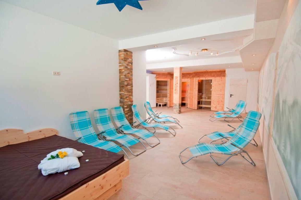 Hotel Platzwirt Рауріс Екстер'єр фото